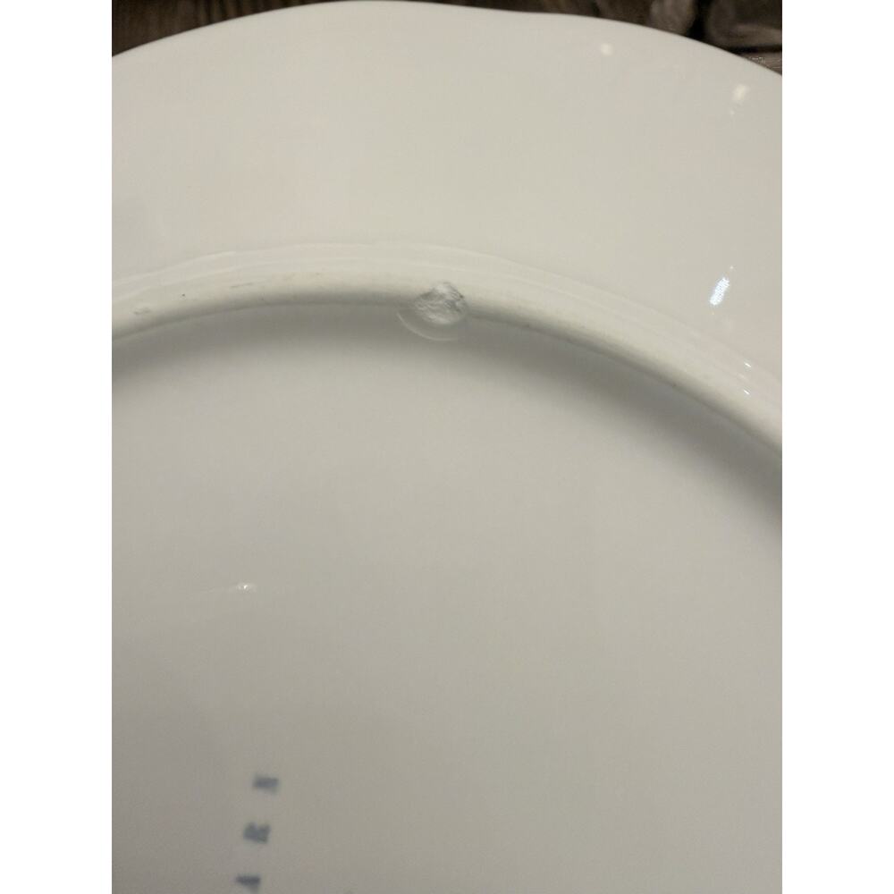 Pottery Barn Emma White Salad Plates 9" Set Of 4 GOOD Pre-owned H - Picture 5 of 5
